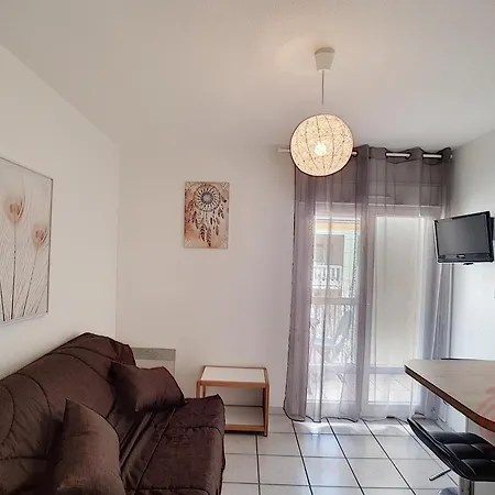 Renove Avec Balcon, Proche Des Thermes De Lamalou, Animaux Acceptes, Parking Gratuit. - Fr-1-451-131 *