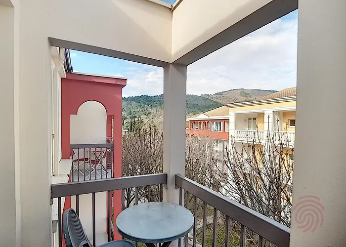 Renove Avec Balcon, Proche Des Thermes De Lamalou, Animaux Acceptes, Parking Gratuit. - Fr-1-451-131 * Lamalou-les-Bains
