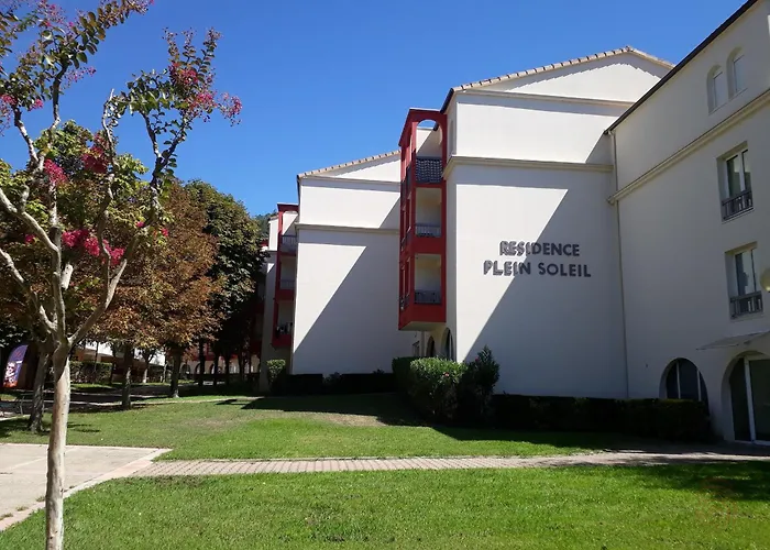 Renove Avec Balcon, Proche Des Thermes De Lamalou, Animaux Acceptes, Parking Gratuit. - Fr-1-451-131 *